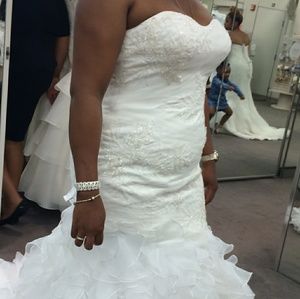 Wedding dress